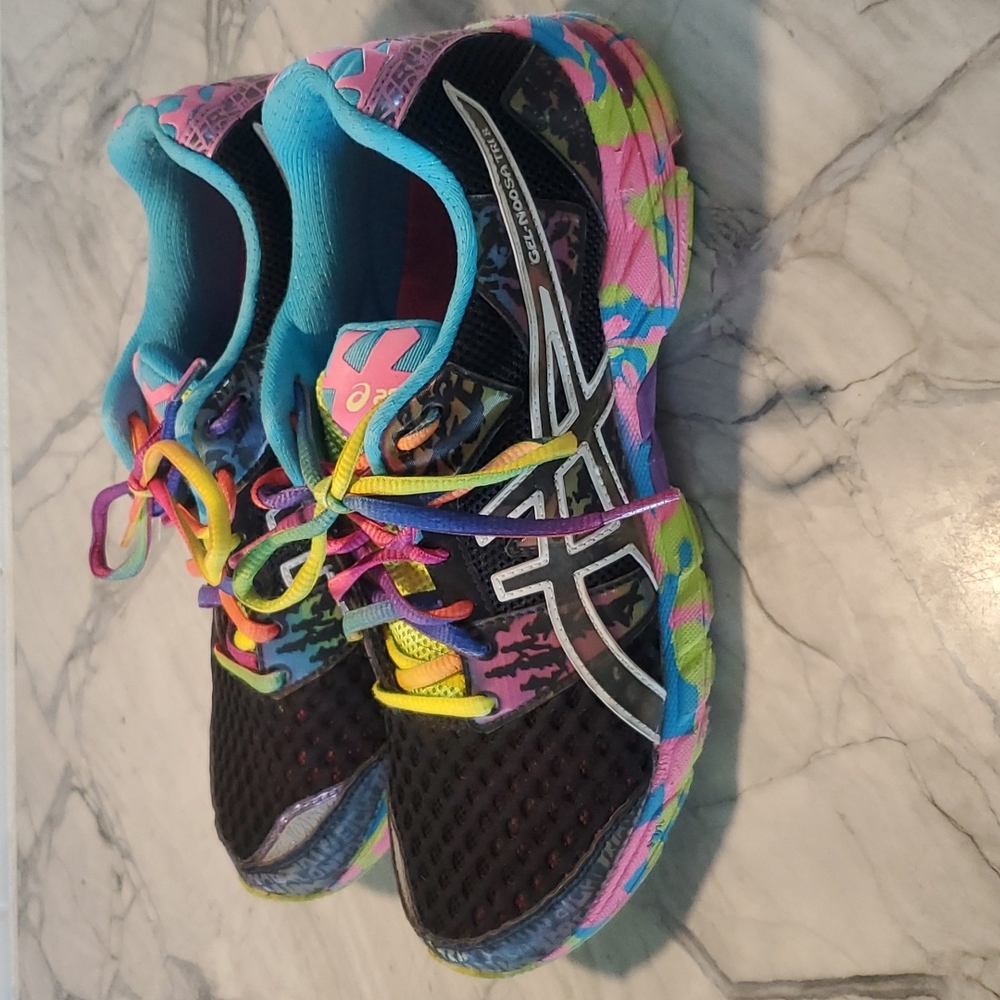 ASICS womens sneakers